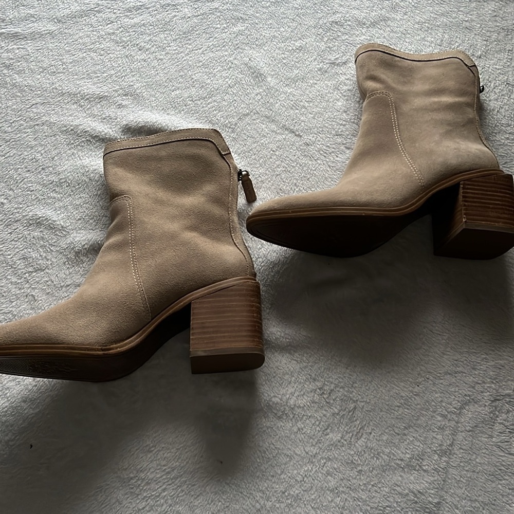 Vince Camuto Boots - Picture 6 of 6